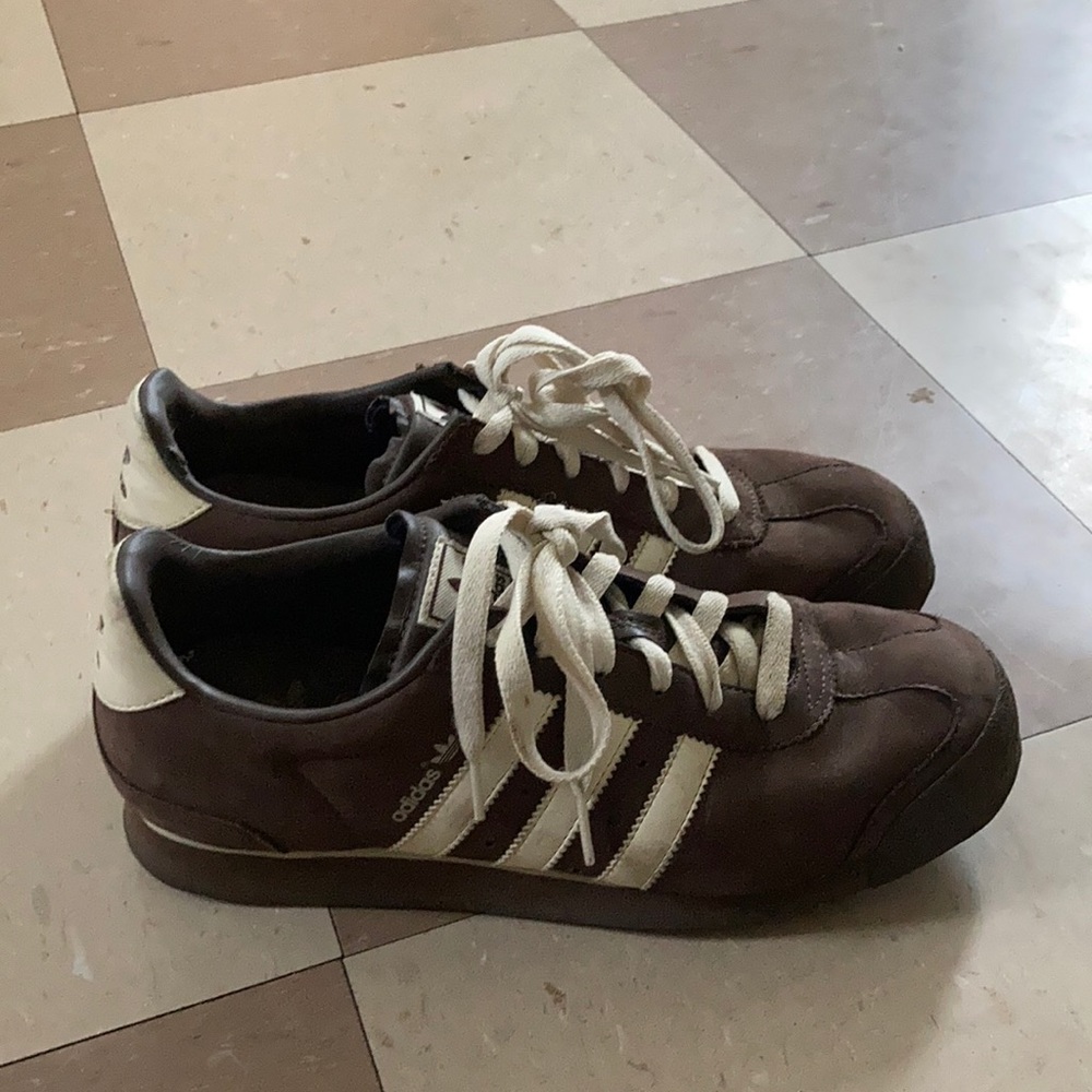 Adidas Samoa sneakers ❤️